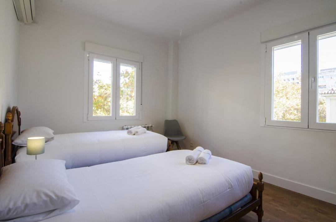 2 Bedrooms 2 Bathrooms Furnished - Bernabeu - Business Area With Terrace - Minty Stay Madrid Exterior foto